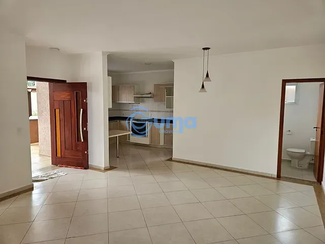 Casa com 385m² 3 quartos e 5 banheiros, à venda, no bairro Jardim do Lago em Bragança Paulista