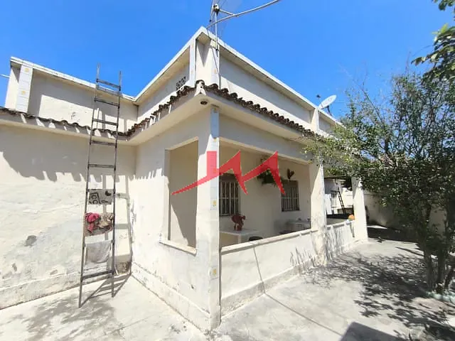 Casa com 298m² 3 quartos e 2 banheiros, à venda, no bairro Almerinda em São Gonçalo