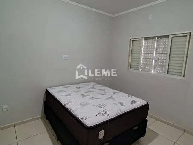 Casa com 255m² 1 quarto e 1 banheiro, à venda, no bairro Jardim Botânico em Mococa