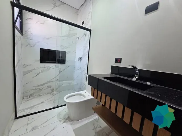Casa com 150m² 3 quartos e 2 banheiros, à venda, no bairro Vila Flora em Salto