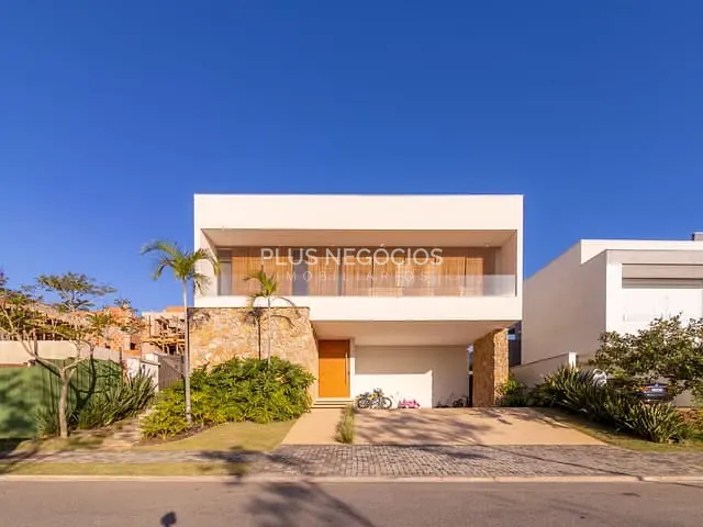 Casa com 450m² 4 quartos e 6 banheiros, à venda, no bairro Alphaville Nova Esplanada 3 em Votorantim