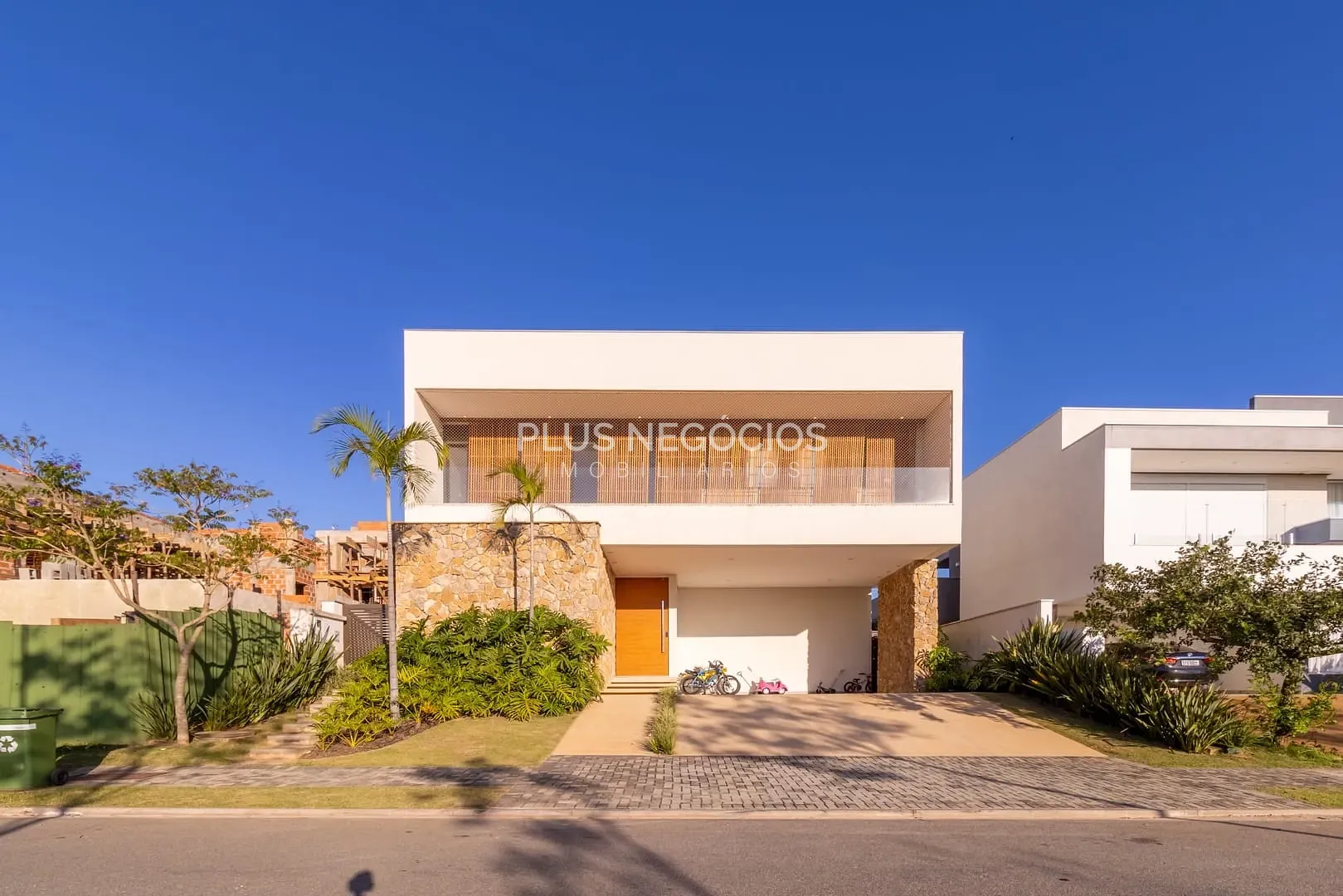 Casa, 4 quartos, 460 m² - Foto 1