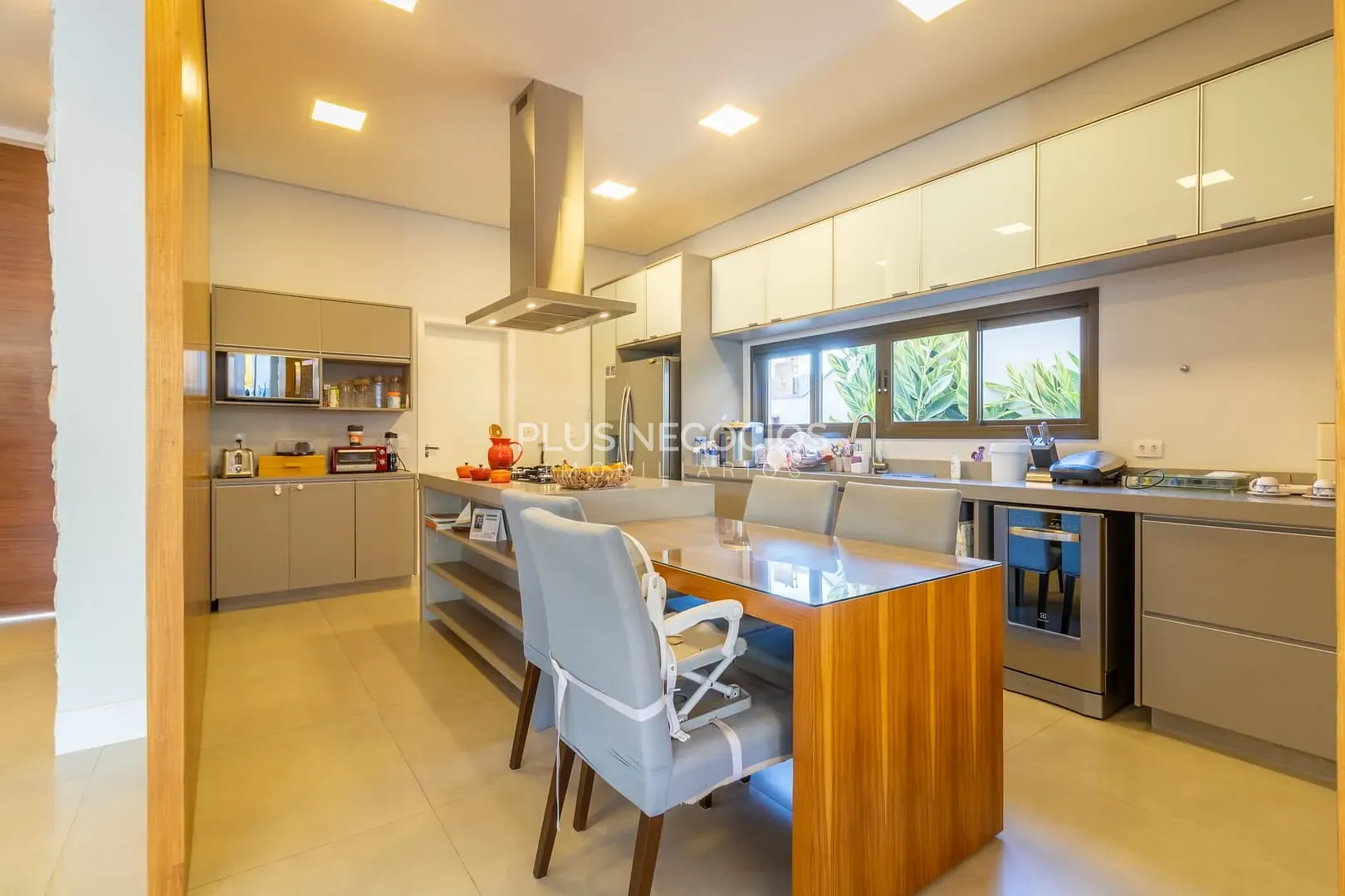 Casa, 4 quartos, 460 m² - Foto 23