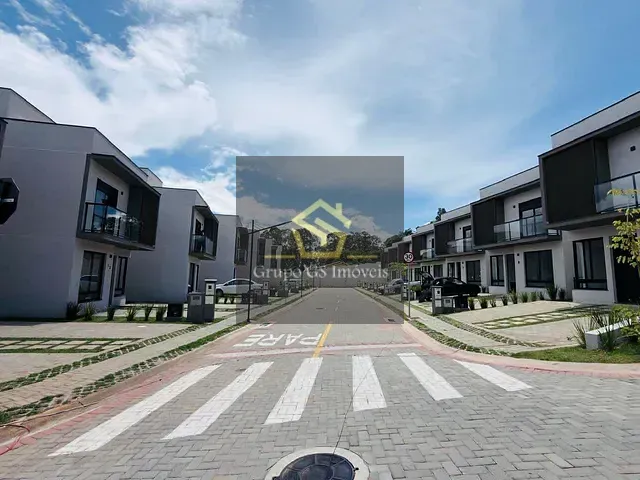 Casa com 155m² 3 quartos e 5 banheiros, à venda ou para alugar, no bairro Bosque em Vinhedo