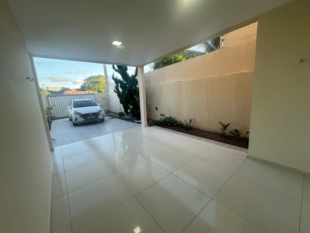 Casa 5 quartos e 4 banheiros, à venda, no bairro Portal do Sol em João Pessoa