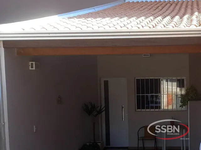 Casa com 320m² 2 quartos e 2 banheiros, à venda, no bairro Jardim Monte Das Oliveiras em Nova Odessa