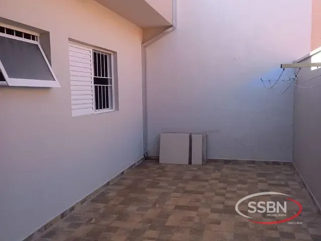 Casa com 320m² 2 quartos e 2 banheiros, à venda, no bairro Jardim Monte Das Oliveiras em Nova Odessa