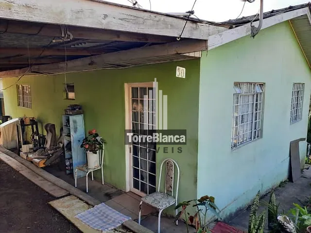 Casa com 495m², à venda, no bairro Nova Rússia em Ponta Grossa