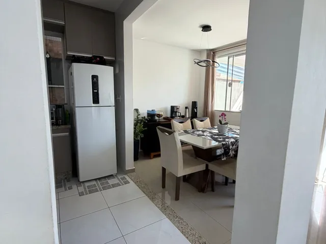 Casa 2 quartos e 3 banheiros, à venda, no bairro Terra Firme em Rio das Ostras
