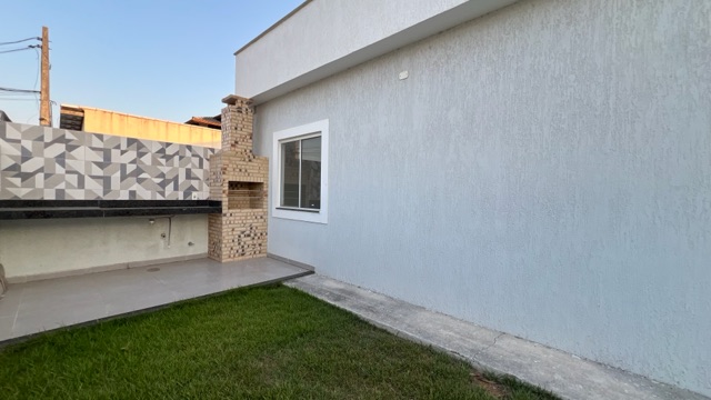 Casa com 230m² 3 quartos e 2 banheiros, à venda, no bairro Nova São Pedro em São Pedro da Aldeia