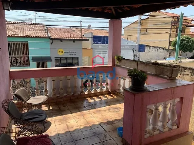 Casa com 419m² 4 quartos e 1 banheiro, à venda, no bairro Centro em Porto Feliz