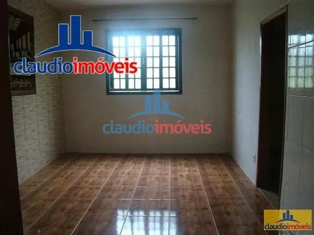 Casa 3 quartos e 2 banheiros, à venda, no bairro Vila Independência em Barra Mansa