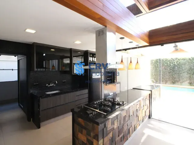 Casa com 510m² 5 quartos e 6 banheiros, à venda, no bairro Sun Lake Residence em Londrina