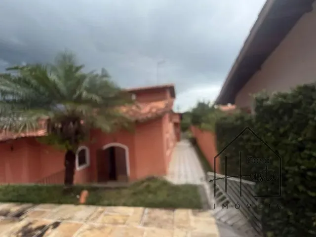 Casa 4 quartos e 5 banheiros, à venda ou para alugar, no bairro Parque Dom Henrique em Cotia