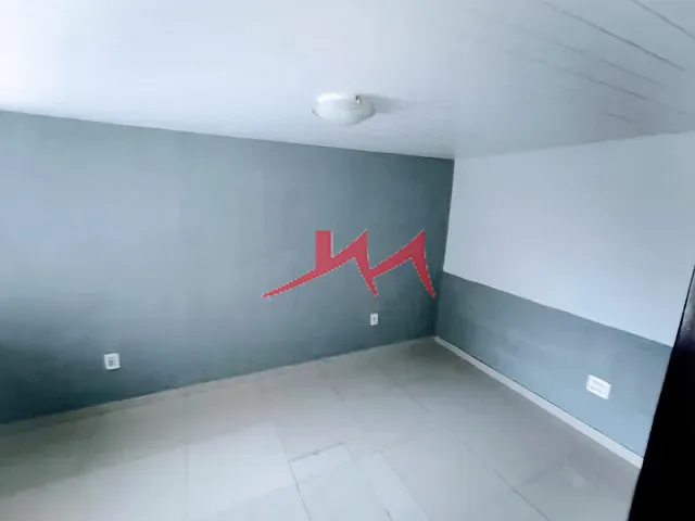 Casa com 450m² 3 quartos e 3 banheiros, à venda, no bairro Trindade em São Gonçalo