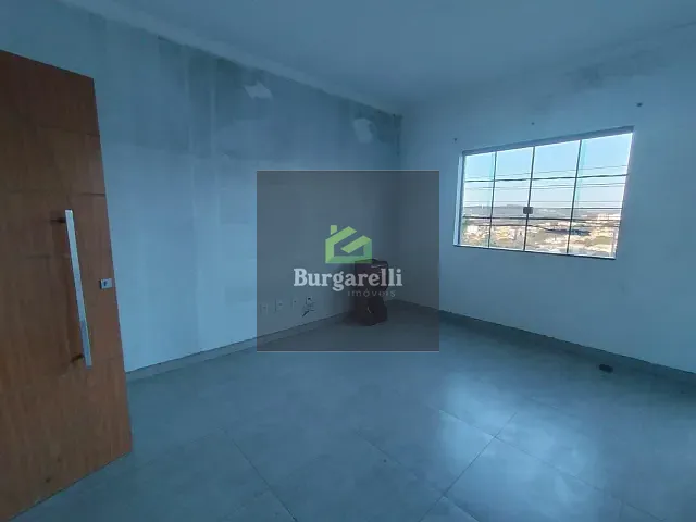 Casa 3 quartos e 2 banheiros, para alugar, no bairro Jardim Campestre em Lavras