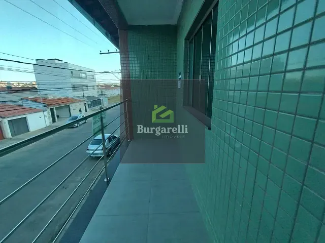 Casa 3 quartos e 2 banheiros, para alugar, no bairro Jardim Campestre em Lavras