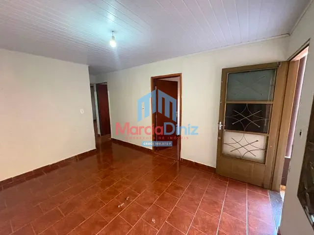 Casa 3 quartos e 2 banheiros, para alugar, no bairro Cohab em Ituverava