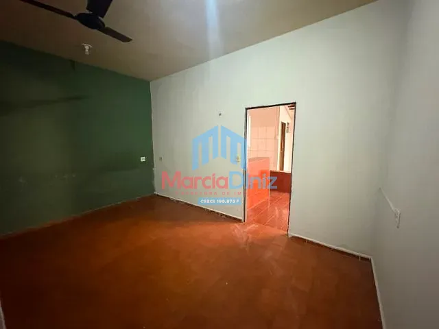 Casa 3 quartos e 2 banheiros, para alugar, no bairro Cohab em Ituverava