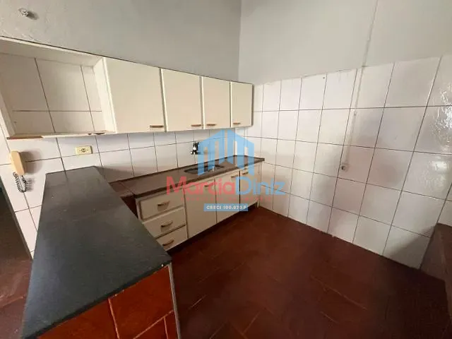 Casa 3 quartos e 2 banheiros, para alugar, no bairro Cohab em Ituverava