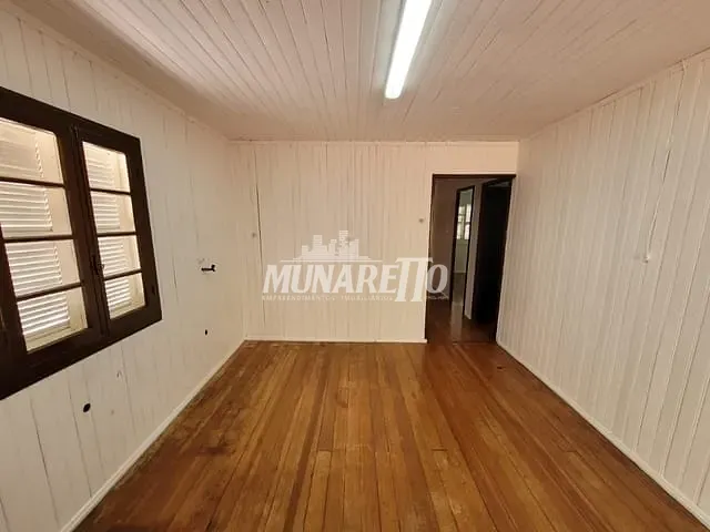 Casa com 154m² 3 quartos e 1 banheiro, para alugar, no bairro Imigrantes em Concórdia