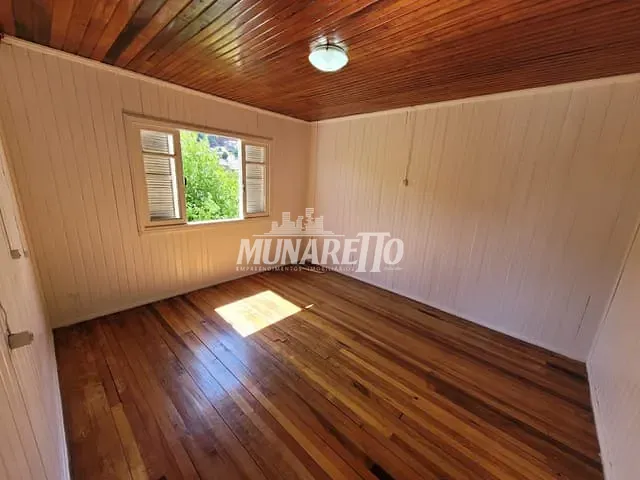 Casa com 154m² 3 quartos e 1 banheiro, para alugar, no bairro Imigrantes em Concórdia