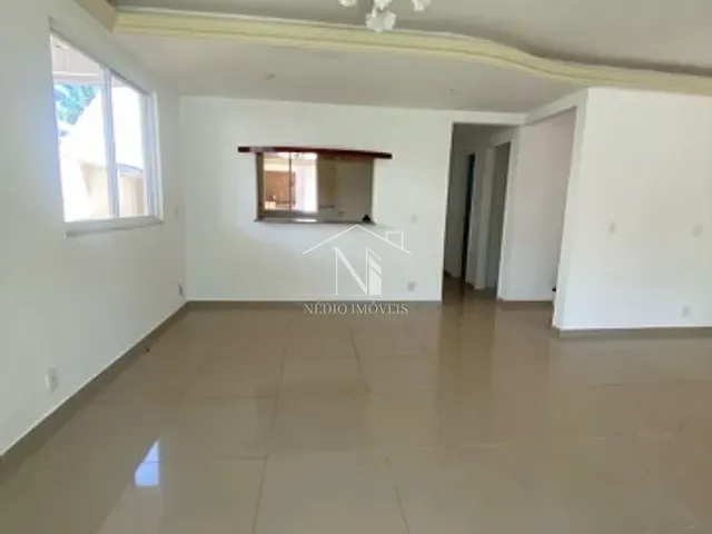 Casa 6 quartos e 3 banheiros, para alugar, no bairro São José do Imbassaí em Maricá