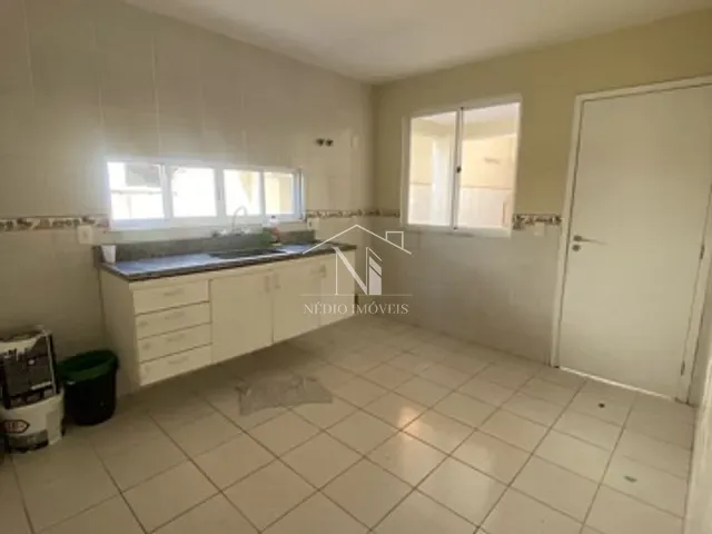Casa 6 quartos e 3 banheiros, para alugar, no bairro São José do Imbassaí em Maricá