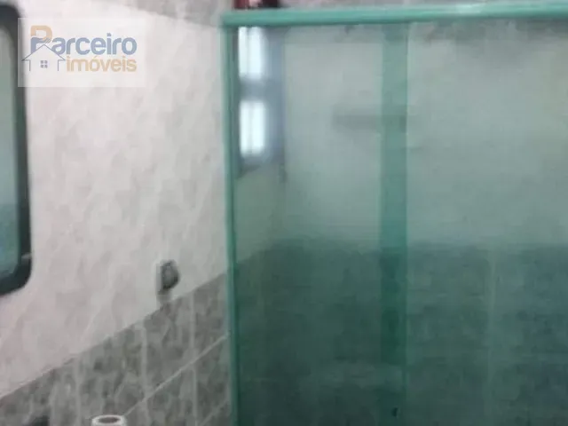 Casa com 360m² 4 quartos e 1 banheiro, à venda, no bairro Vila Nova Curuçá em São Paulo