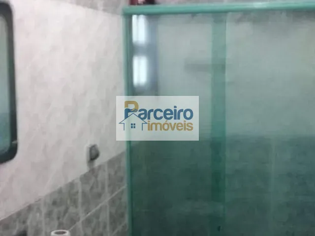 Casa com 360m² 4 quartos e 1 banheiro, à venda, no bairro Vila Nova Curuçá em São Paulo