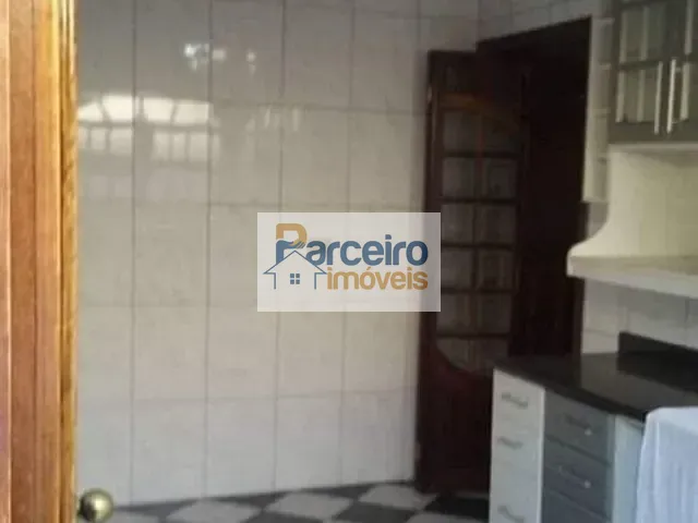 Casa com 360m² 4 quartos e 1 banheiro, à venda, no bairro Vila Nova Curuçá em São Paulo