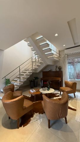 Casa com 508m² 4 quartos e 5 banheiros, à venda, no bairro Ipiranga em Louveira