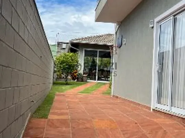 Casa com 508m² 4 quartos e 5 banheiros, à venda, no bairro Ipiranga em Louveira