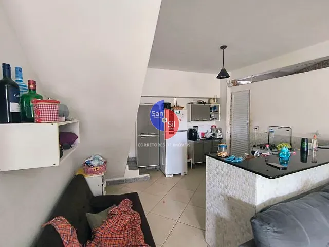 Casa 2 quartos e 1 banheiro, à venda, no bairro Praia de Olaria (Guia de Pacobaíba) em Magé