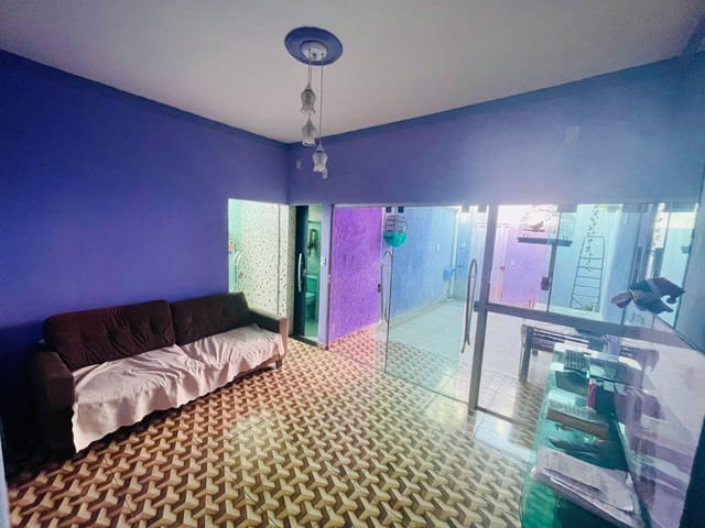 Casa 1 quarto e 1 banheiro, à venda, no bairro Nazaré em Belo Horizonte