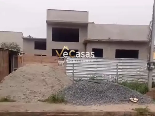 Casa com 75m² 2 quartos e 2 banheiros, à venda, no bairro Loteamento Extensão do Serramar em Rio das Ostras