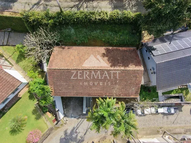 Casa à venda, no bairro Centro em Blumenau