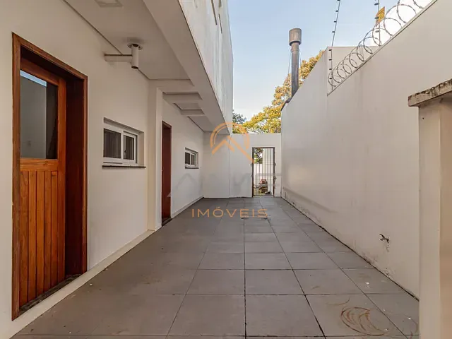 Casa com 561m² 4 quartos e 5 banheiros, à venda, no bairro Três Vendas em Pelotas