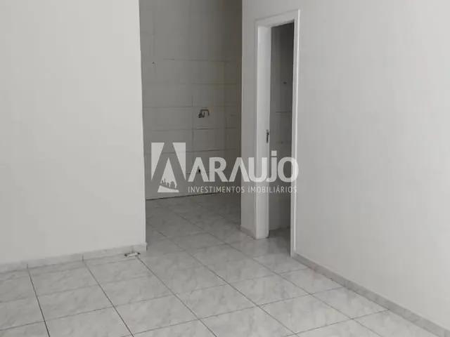 Casa com 106m² 3 quartos e 2 banheiros, à venda, no bairro Nova Esperança em Balneário Camboriú