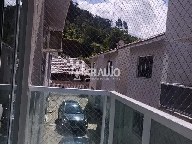 Casa com 106m² 3 quartos e 2 banheiros, à venda, no bairro Nova Esperança em Balneário Camboriú