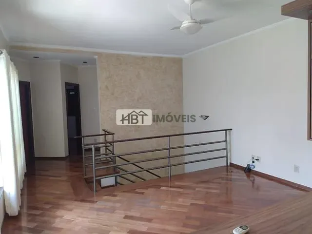 Casa 3 quartos e 2 banheiros, para alugar, no bairro Vila Nova Cidade Universitária em Bauru