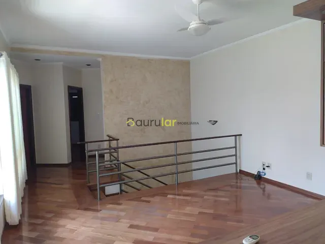 Casa 3 quartos e 2 banheiros, para alugar, no bairro Vila Nova Cidade Universitária em Bauru