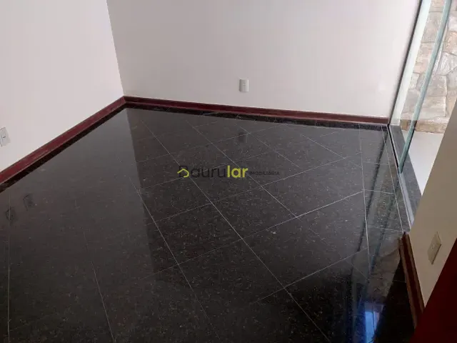 Casa 3 quartos e 2 banheiros, para alugar, no bairro Vila Nova Cidade Universitária em Bauru