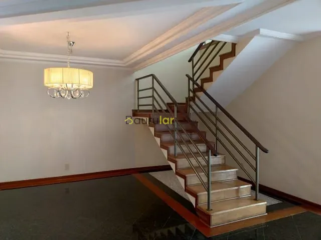 Casa 3 quartos e 2 banheiros, para alugar, no bairro Vila Nova Cidade Universitária em Bauru