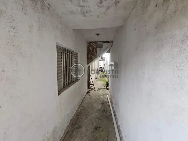 Casa 2 quartos e 1 banheiro, à venda, no bairro Cidade Miguel Badra em Suzano