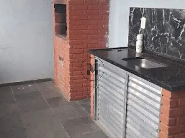 Casa com 250m² 4 quartos e 2 banheiros, à venda, no bairro Parque São Francisco III em Guaratinguetá