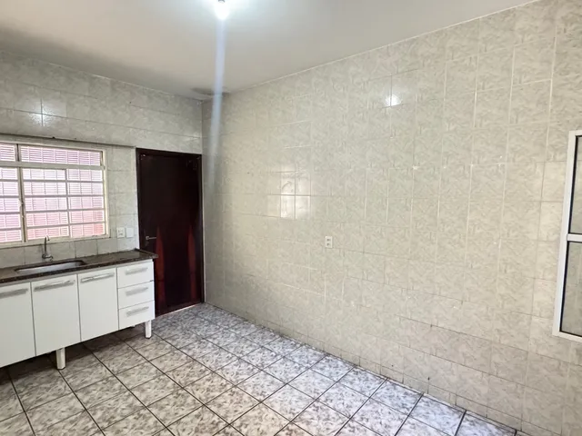 Casa 3 quartos e 2 banheiros, à venda, no bairro Jardim Aeroporto em Tatuí