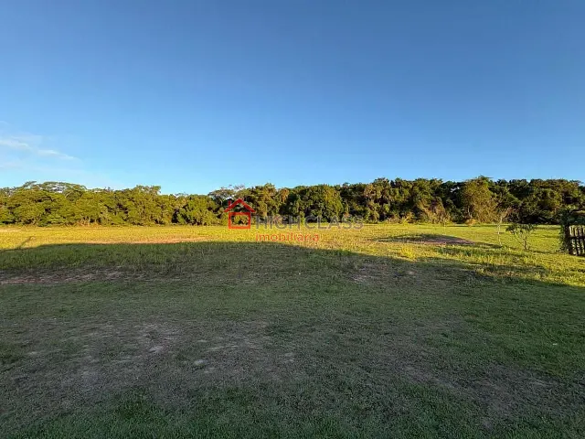 Casa com 1014m² 1 quarto e 1 banheiro, à venda, no bairro Cond. Jardins Veneza em Vila Velha