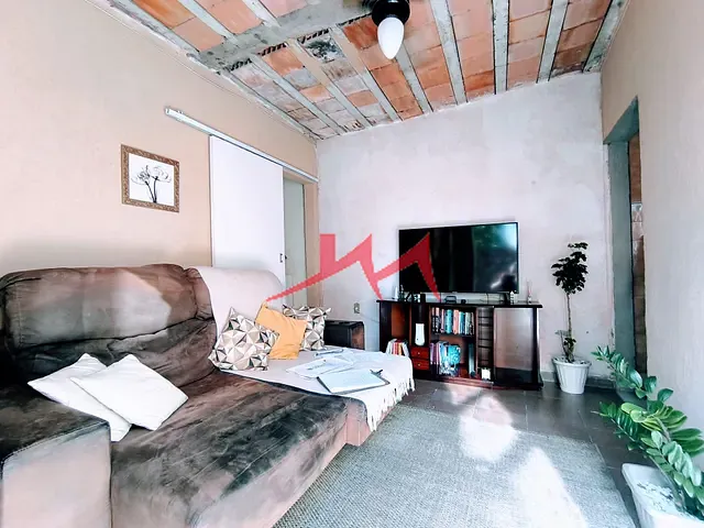 Casa com 85m² 1 quarto e 1 banheiro, à venda, no bairro Nova Cidade em São Gonçalo