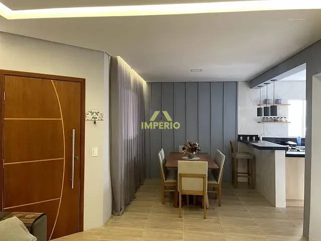 Casa com 200m² 3 quartos e 2 banheiros, à venda, no bairro Residencial Vila Martins em Salto